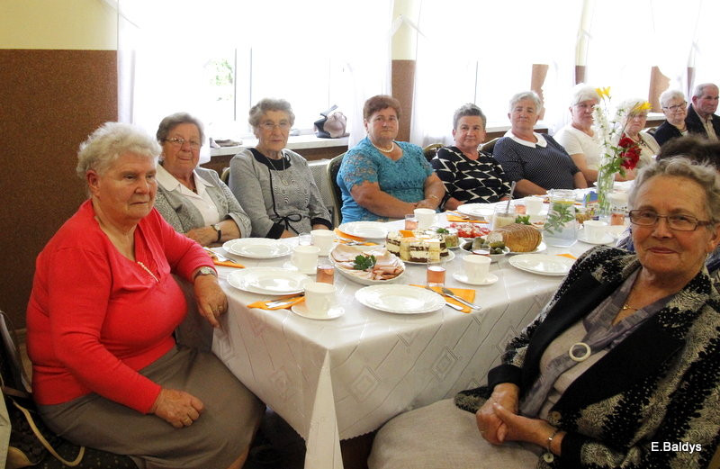 W Belęcinie seniorzy świętowali Dzień Matki i Ojca (zdjęcia)
