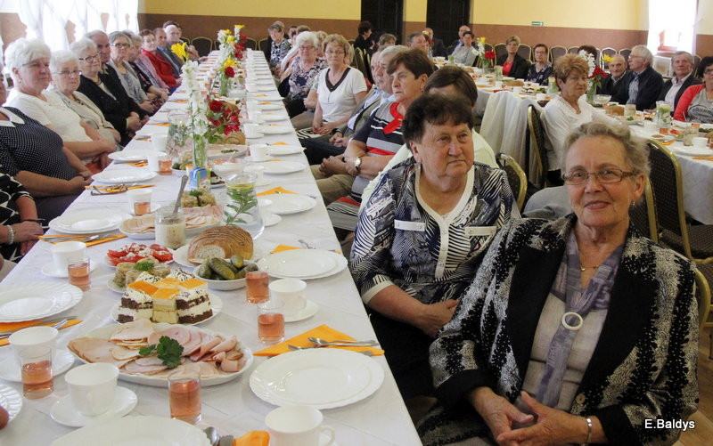 W Belęcinie seniorzy świętowali Dzień Matki i Ojca (zdjęcia)