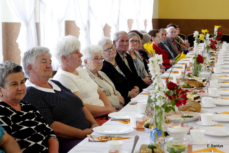W Belęcinie seniorzy świętowali Dzień Matki i Ojca (zdjęcia)