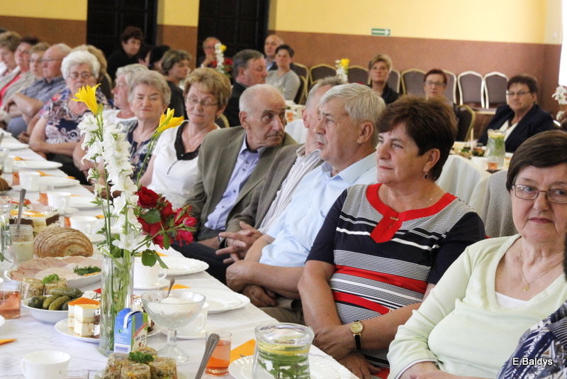 W Belęcinie seniorzy świętowali Dzień Matki i Ojca (zdjęcia)
