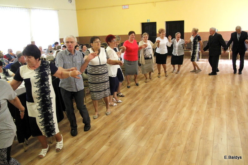 W Belęcinie seniorzy świętowali Dzień Matki i Ojca (zdjęcia)