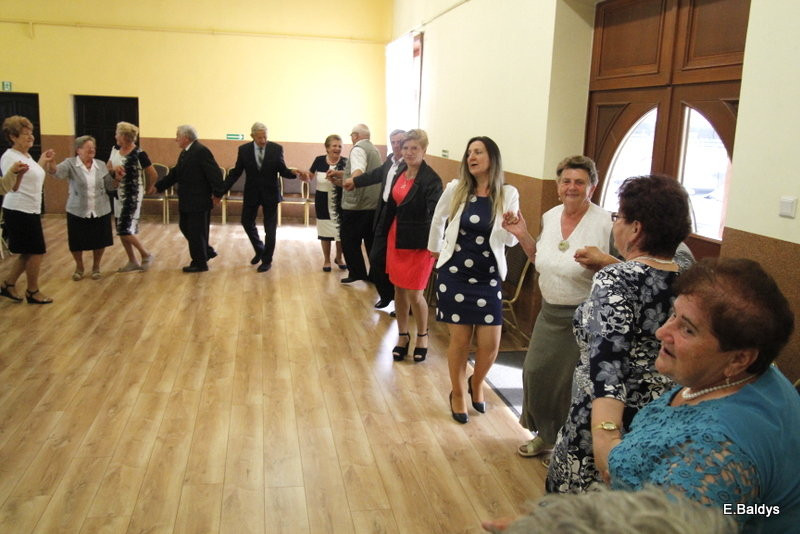 W Belęcinie seniorzy świętowali Dzień Matki i Ojca (zdjęcia)