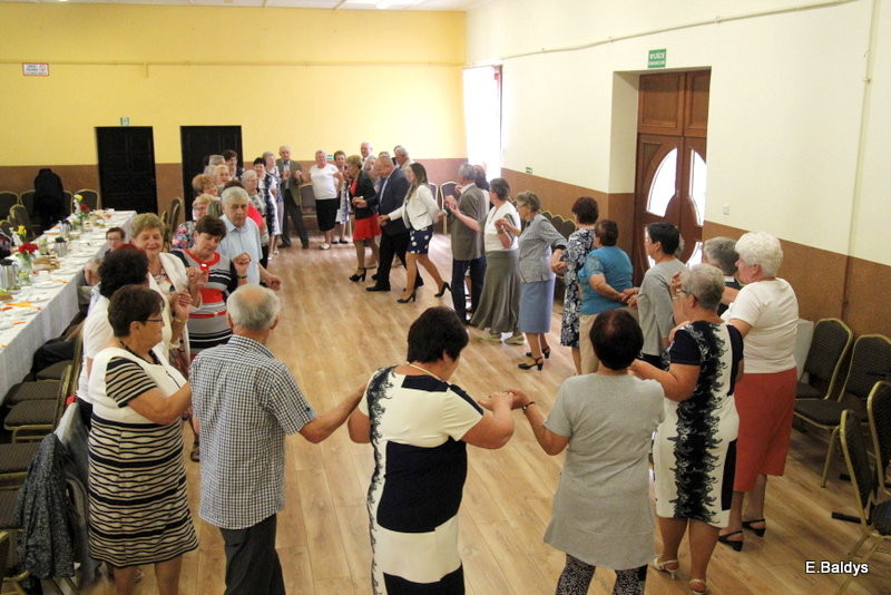 W Belęcinie seniorzy świętowali Dzień Matki i Ojca (zdjęcia)
