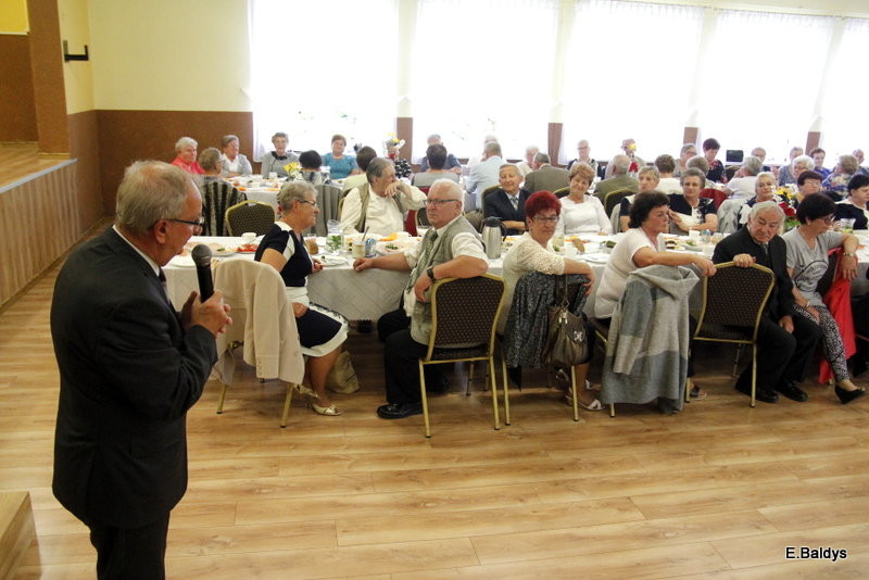 W Belęcinie seniorzy świętowali Dzień Matki i Ojca (zdjęcia)