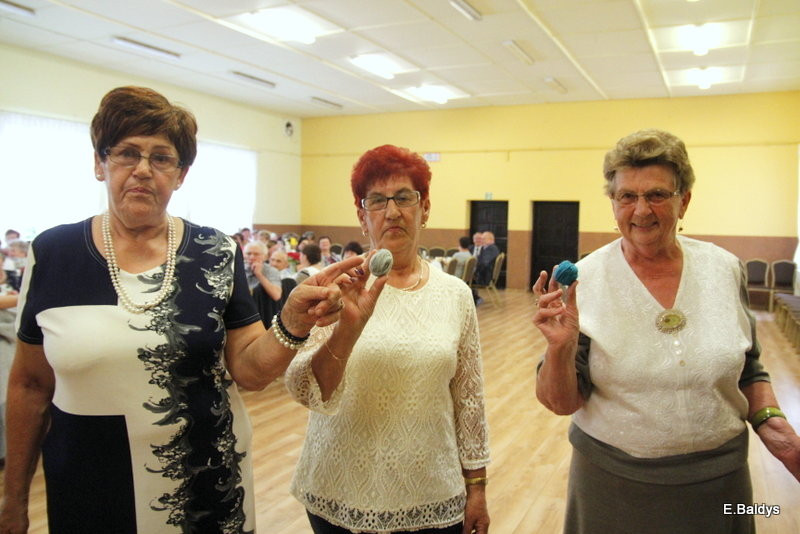 W Belęcinie seniorzy świętowali Dzień Matki i Ojca (zdjęcia)