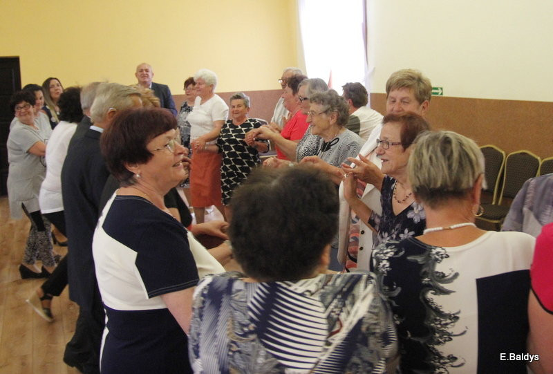 W Belęcinie seniorzy świętowali Dzień Matki i Ojca (zdjęcia)