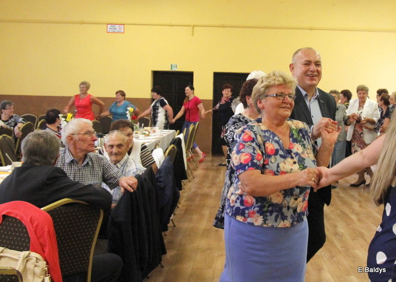 W Belęcinie seniorzy świętowali Dzień Matki i Ojca (zdjęcia)