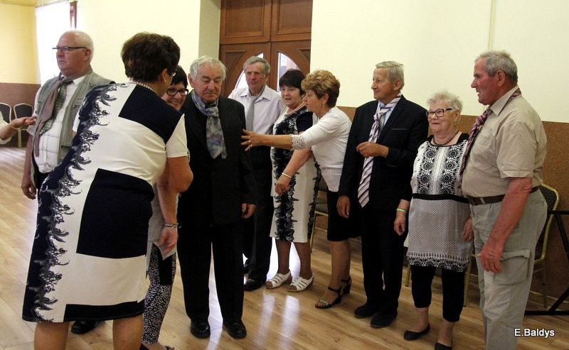 W Belęcinie seniorzy świętowali Dzień Matki i Ojca (zdjęcia)