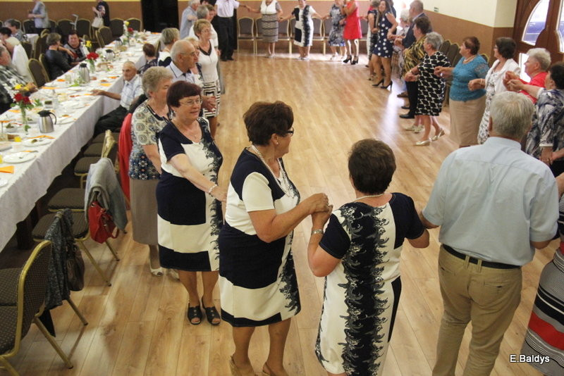 W Belęcinie seniorzy świętowali Dzień Matki i Ojca (zdjęcia)