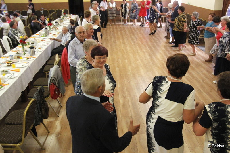 W Belęcinie seniorzy świętowali Dzień Matki i Ojca (zdjęcia)