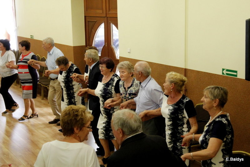 W Belęcinie seniorzy świętowali Dzień Matki i Ojca (zdjęcia)