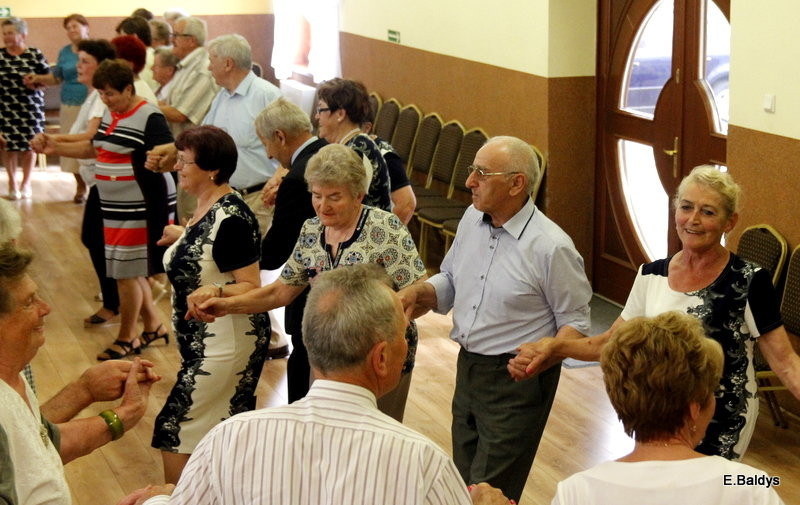 W Belęcinie seniorzy świętowali Dzień Matki i Ojca (zdjęcia)