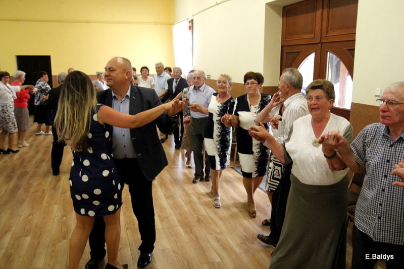 W Belęcinie seniorzy świętowali Dzień Matki i Ojca (zdjęcia)