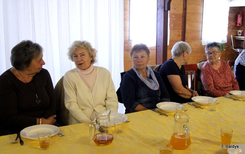 Biesiadą zakończył Rok Akademicki UTW w Lesznie(zdjęcia)