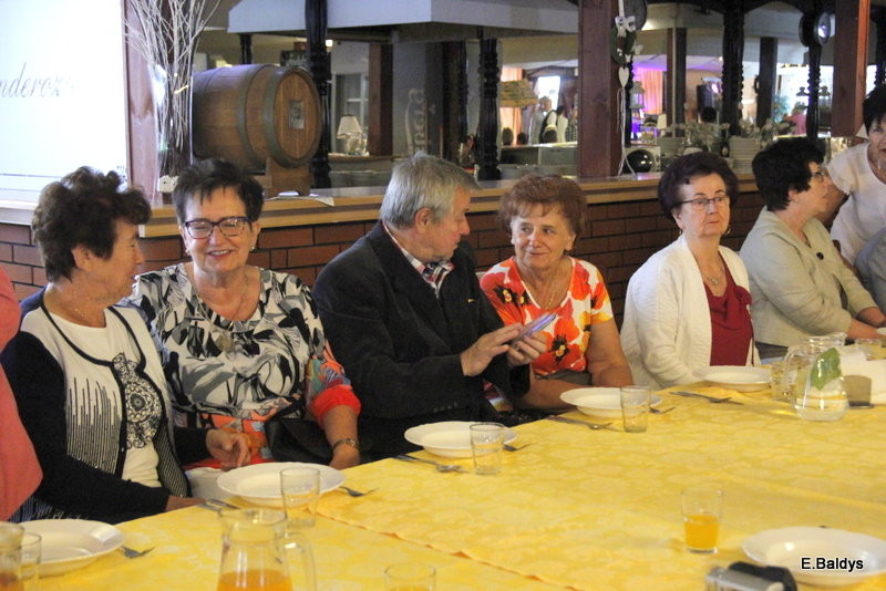 Biesiadą zakończył Rok Akademicki UTW w Lesznie(zdjęcia)