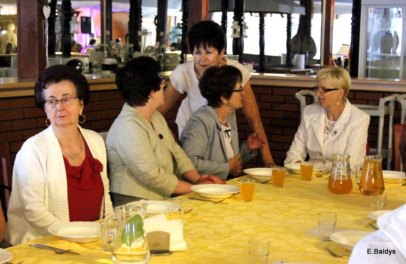 Biesiadą zakończył Rok Akademicki UTW w Lesznie(zdjęcia)