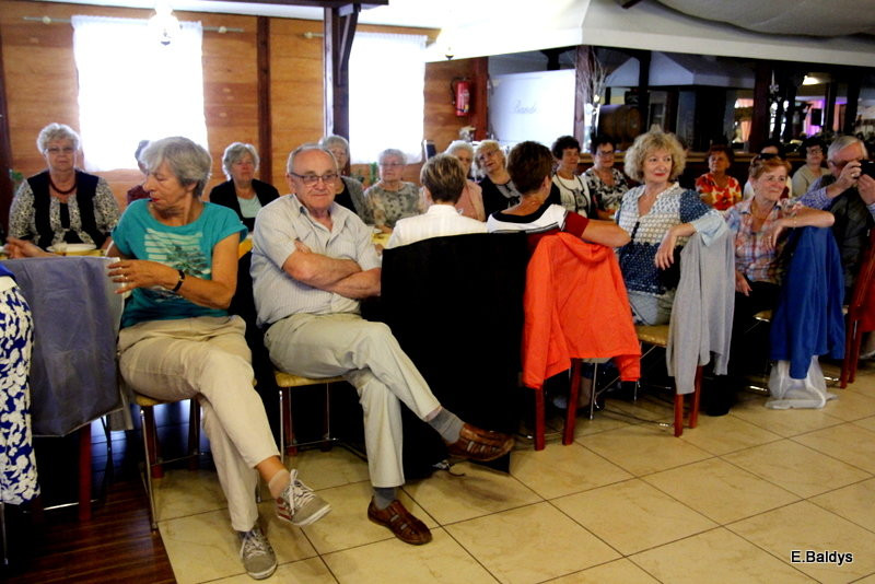 Biesiadą zakończył Rok Akademicki UTW w Lesznie(zdjęcia)