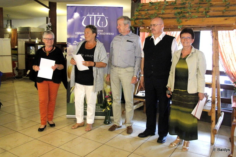 Biesiadą zakończył Rok Akademicki UTW w Lesznie(zdjęcia)