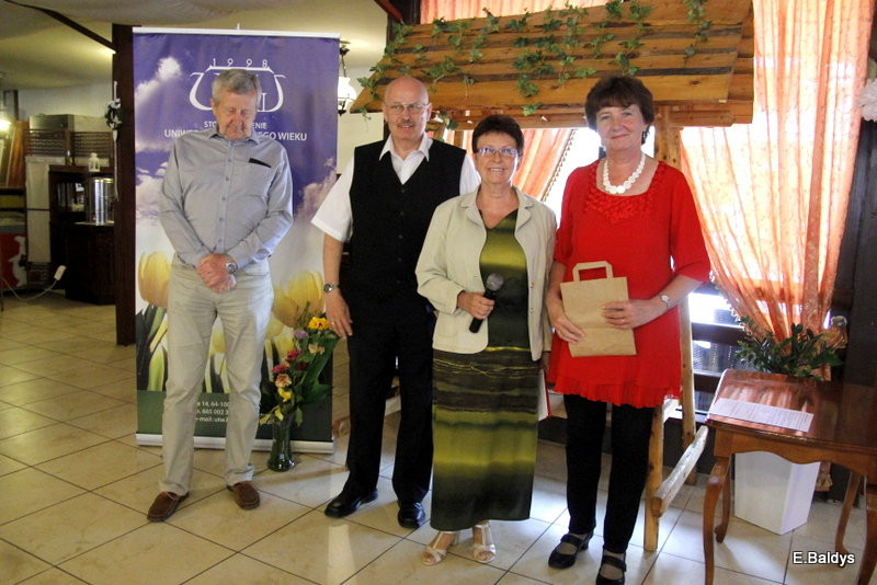 Biesiadą zakończył Rok Akademicki UTW w Lesznie(zdjęcia)