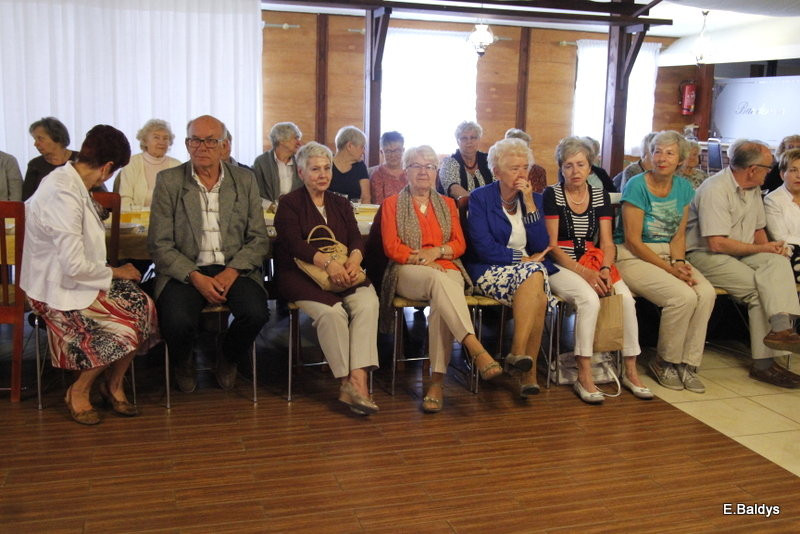 Biesiadą zakończył Rok Akademicki UTW w Lesznie(zdjęcia)