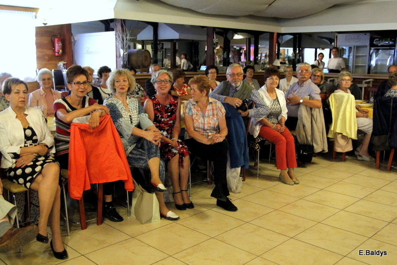 Biesiadą zakończył Rok Akademicki UTW w Lesznie(zdjęcia)