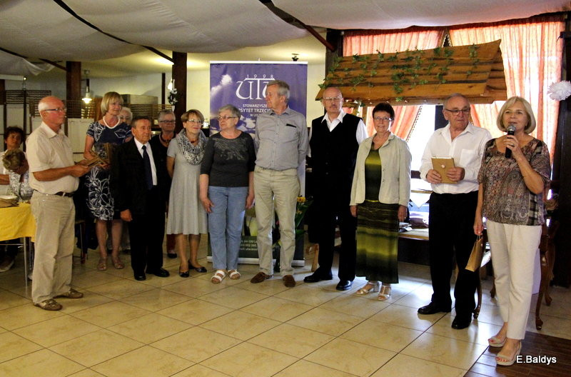 Biesiadą zakończył Rok Akademicki UTW w Lesznie(zdjęcia)