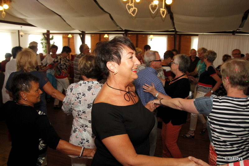 Biesiadą zakończył Rok Akademicki UTW w Lesznie(zdjęcia)