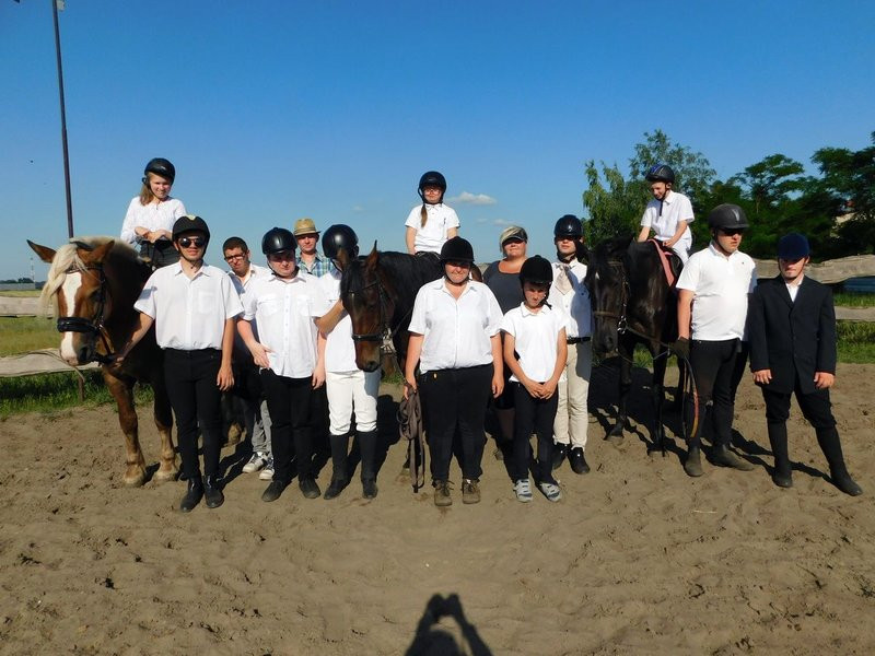 20 medali sukcesem 13 zawodników  (zdjęcia)