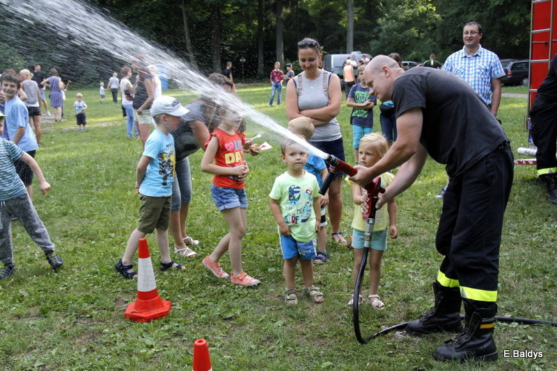 Na festynie pożegnały się z PM 18 (zdjęcia)