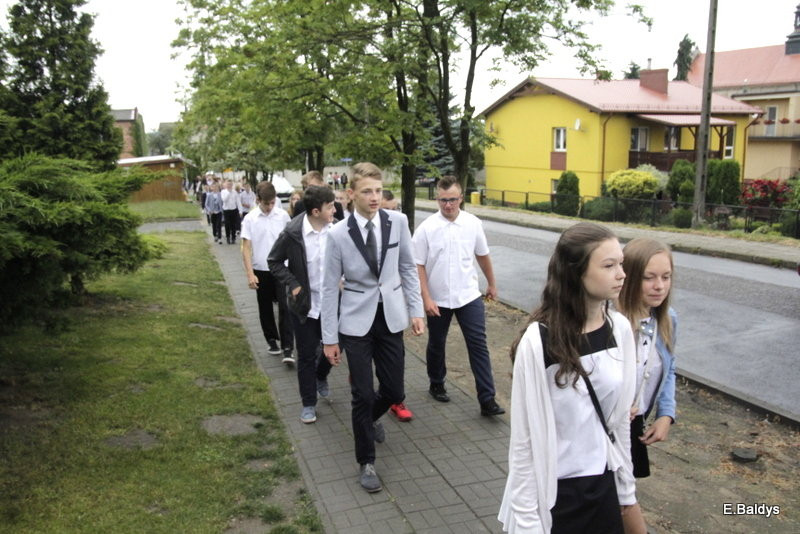 Zakończyli naukę w Zespole Szkół w Osiecznej (zdjęcia)
