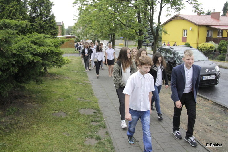 Zakończyli naukę w Zespole Szkół w Osiecznej (zdjęcia)