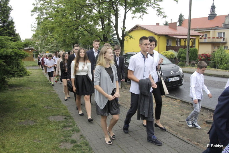 Zakończyli naukę w Zespole Szkół w Osiecznej (zdjęcia)