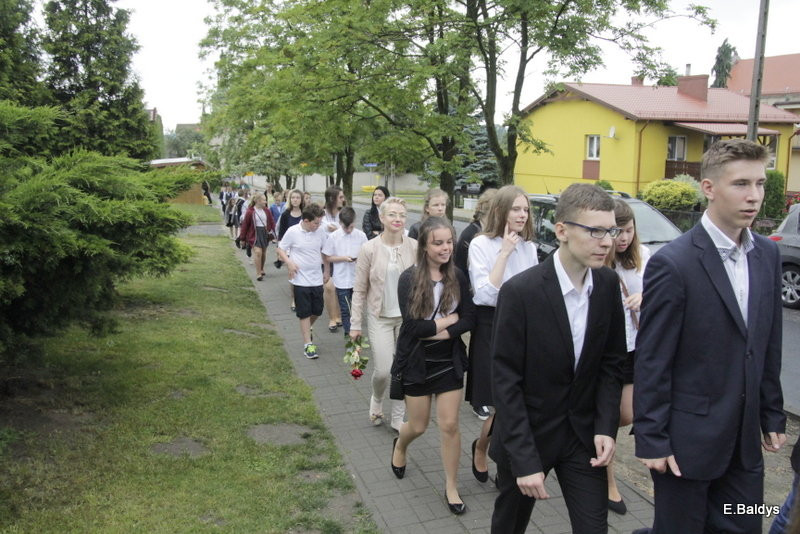 Zakończyli naukę w Zespole Szkół w Osiecznej (zdjęcia)