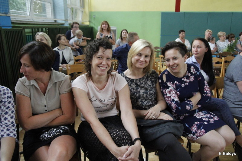 Zakończyli naukę w Zespole Szkół w Osiecznej (zdjęcia)