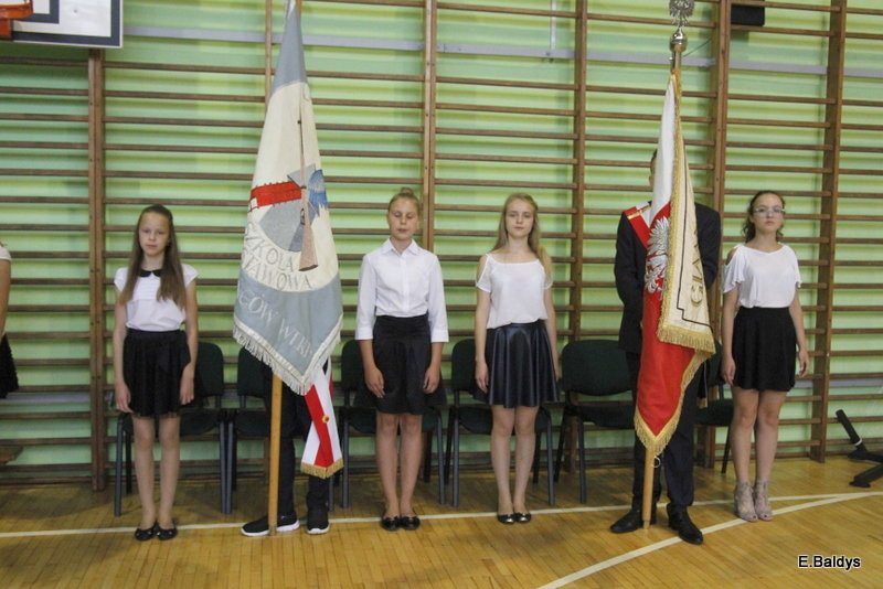 Zakończyli naukę w Zespole Szkół w Osiecznej (zdjęcia)