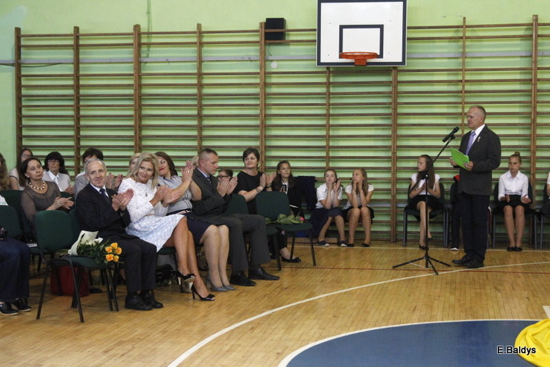 Zakończyli naukę w Zespole Szkół w Osiecznej (zdjęcia)