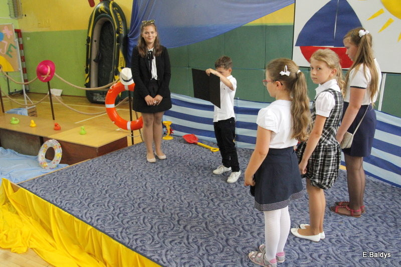 Zakończyli naukę w Zespole Szkół w Osiecznej (zdjęcia)