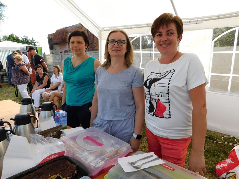 Kwiaty dla nauczycielki z sercem (zdjęcia)