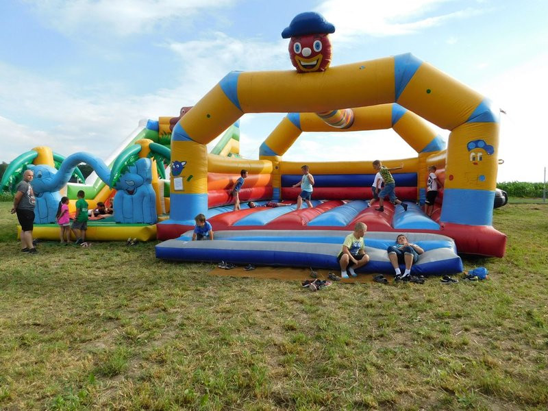 Kwiaty dla nauczycielki z sercem (zdjęcia)