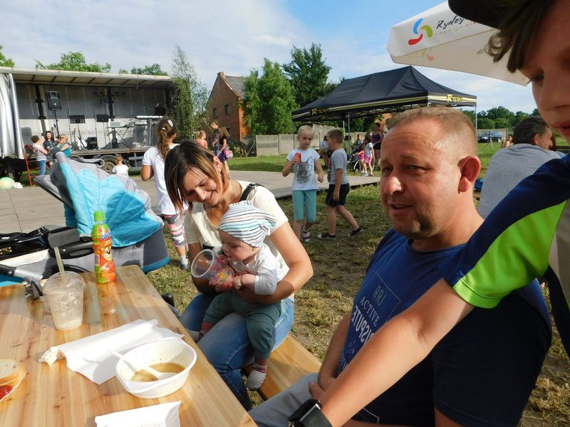 Kwiaty dla nauczycielki z sercem (zdjęcia)