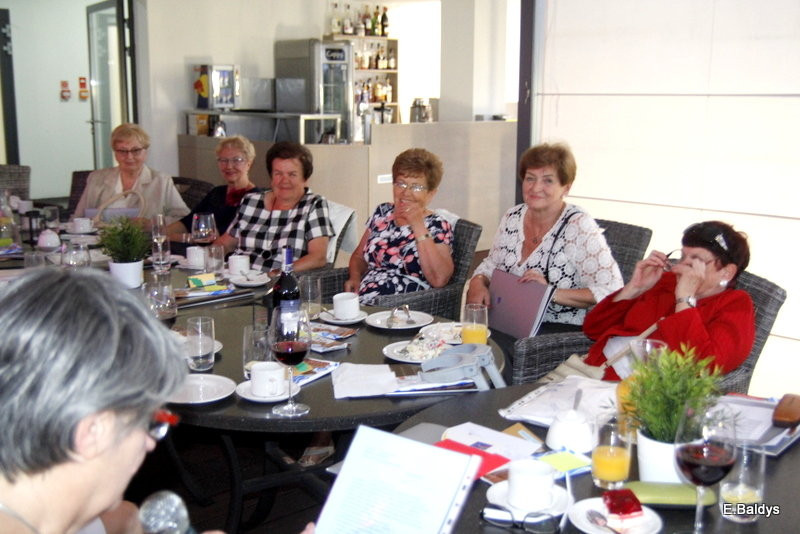 Spotkali się  50 latach po maturze (zdjęcia)