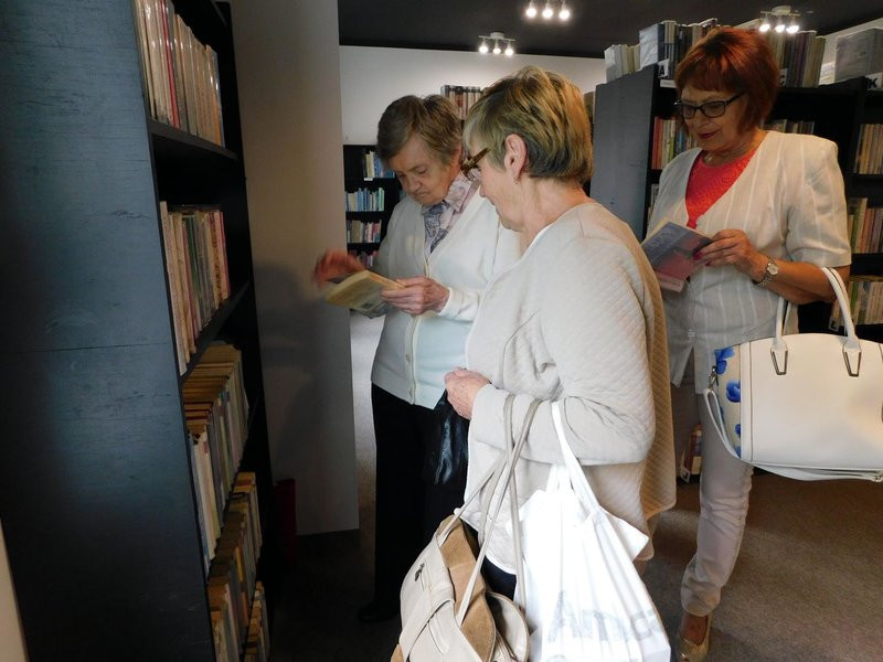 Filia numer 1 pachnie nowością (kilka zdjęć)