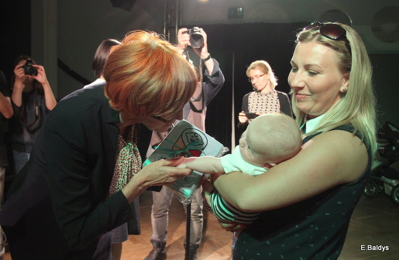 Becikowe od pani minister i prezydenta (zdjęcia)