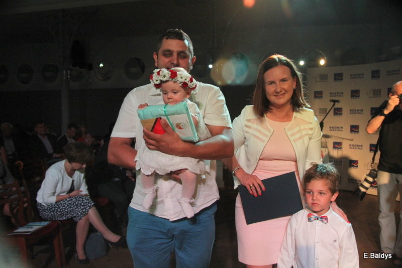 Becikowe od pani minister i prezydenta (zdjęcia)