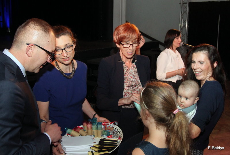 Becikowe od pani minister i prezydenta (zdjęcia)