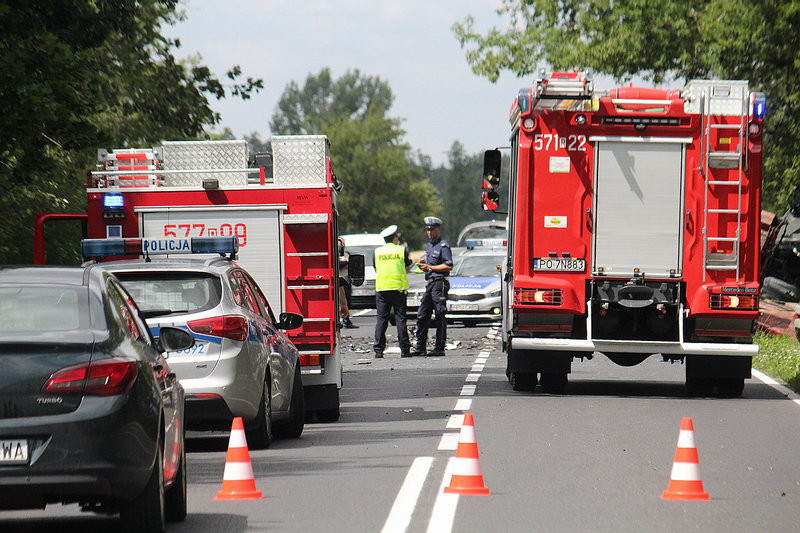 Zginął w zderzeniu z ciężarówką (zdjęcia)