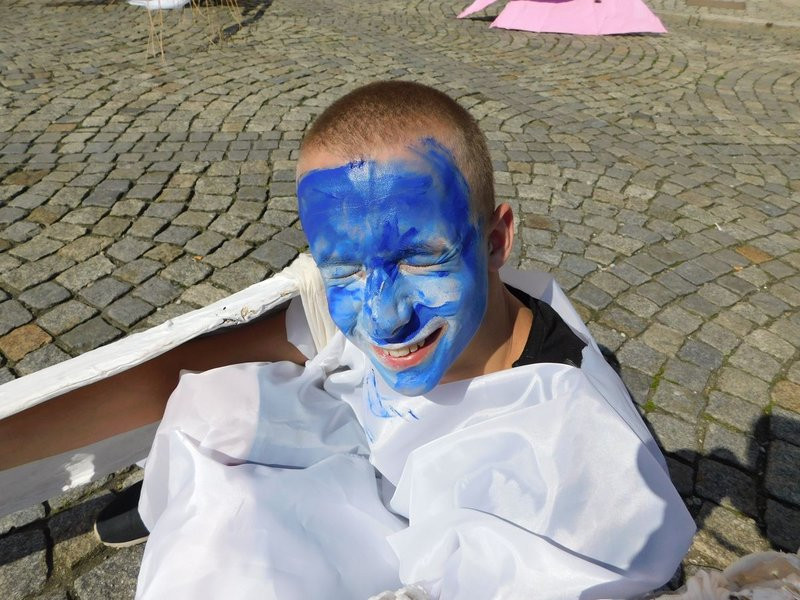 Rozwinęli skrzydła nad miastem (kilka zdjęć)