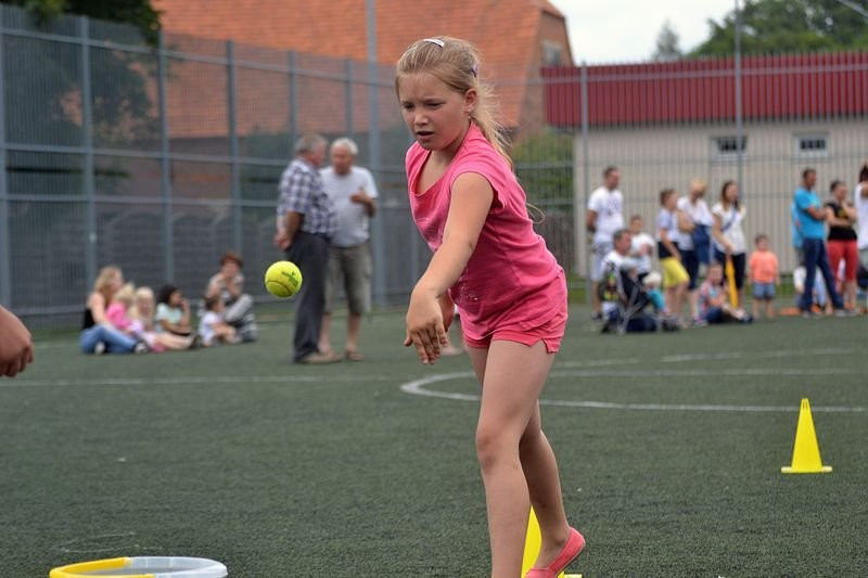 Piknik sportowy w Garzynie (zdjęcia)