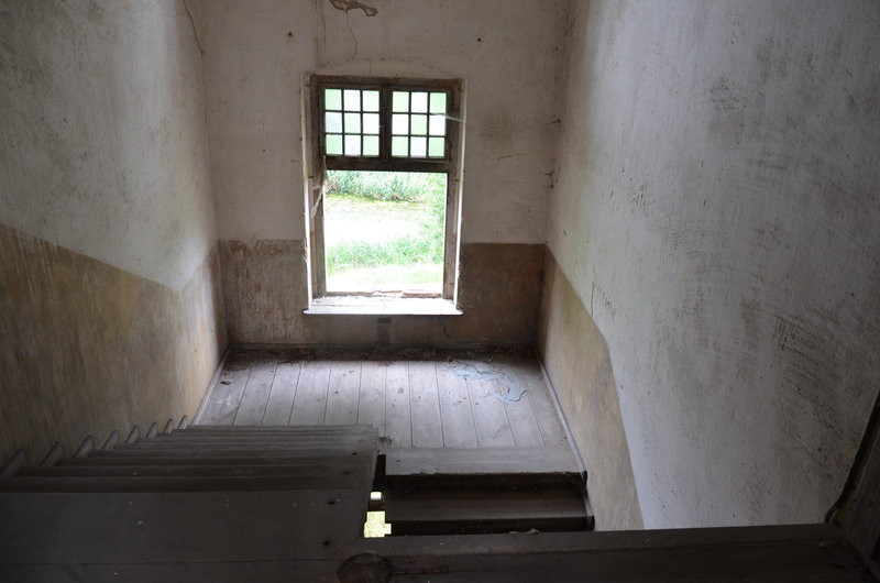 Pałac w Zbarzewie na sprzedaż (zdjęcia)