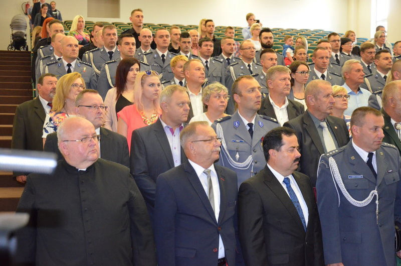 Wyróżnienia i awanse dla policjantów (zdjęcia)